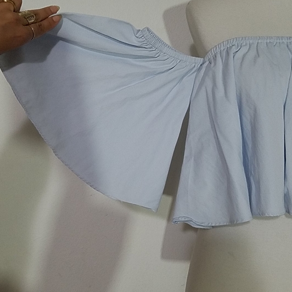 DO+BE Crop Top - Picture 2 of 11